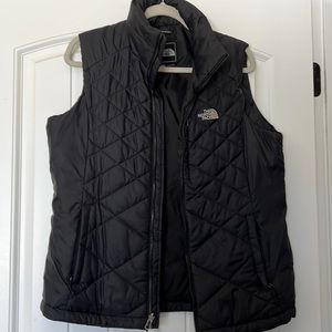 North face women’s size large primaloft vest